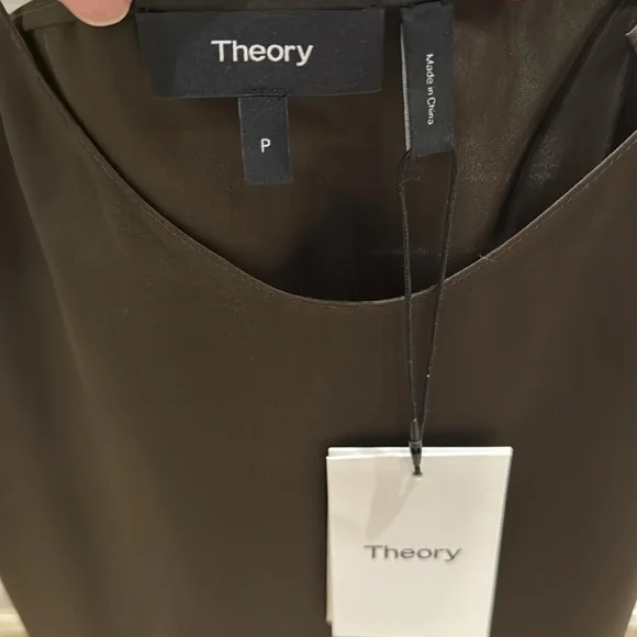 NWT Theory Vine Green silk camisole top SP - Picture 3 of 7